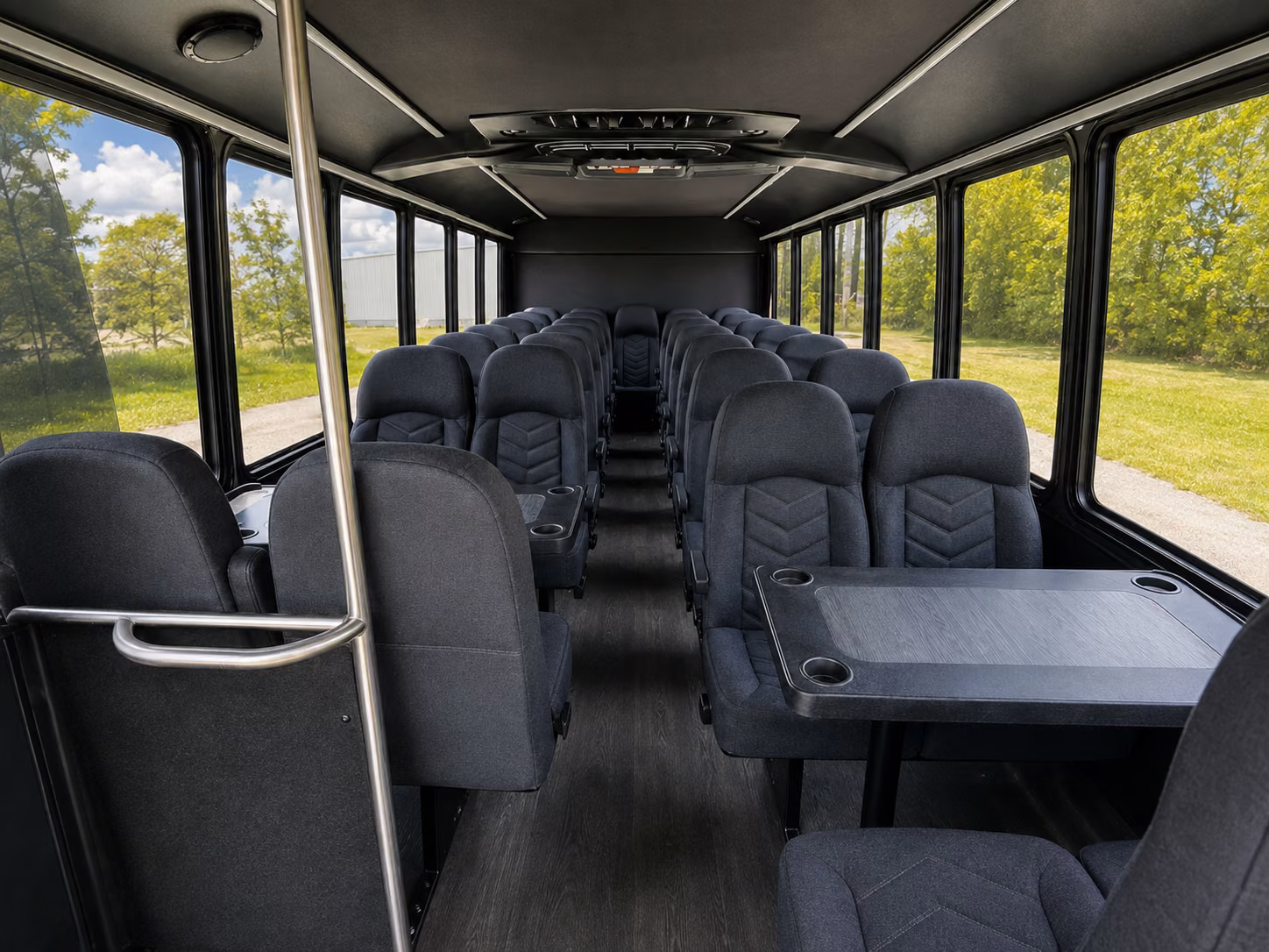 find the perfect transportation for your next airport transfer 2