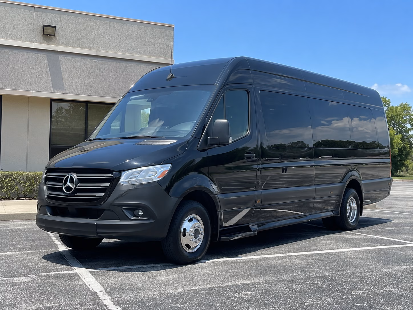 find the perfect transportation for your next convention or trade show 4