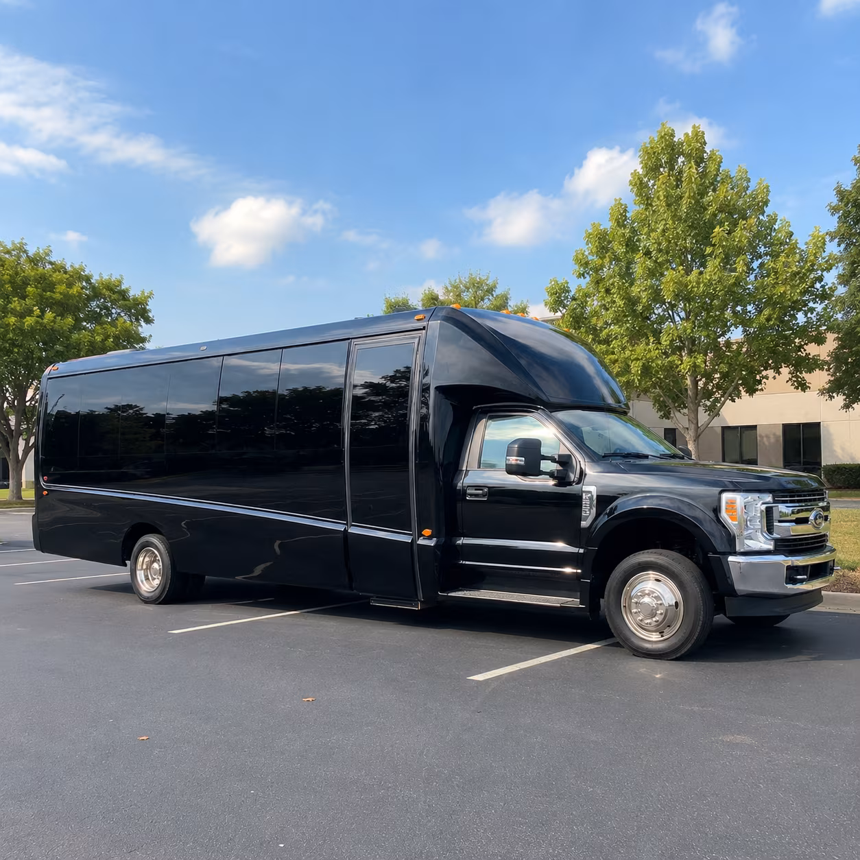 minibus rentals for st paul birthday dinners along grand avenue and cathedral hill