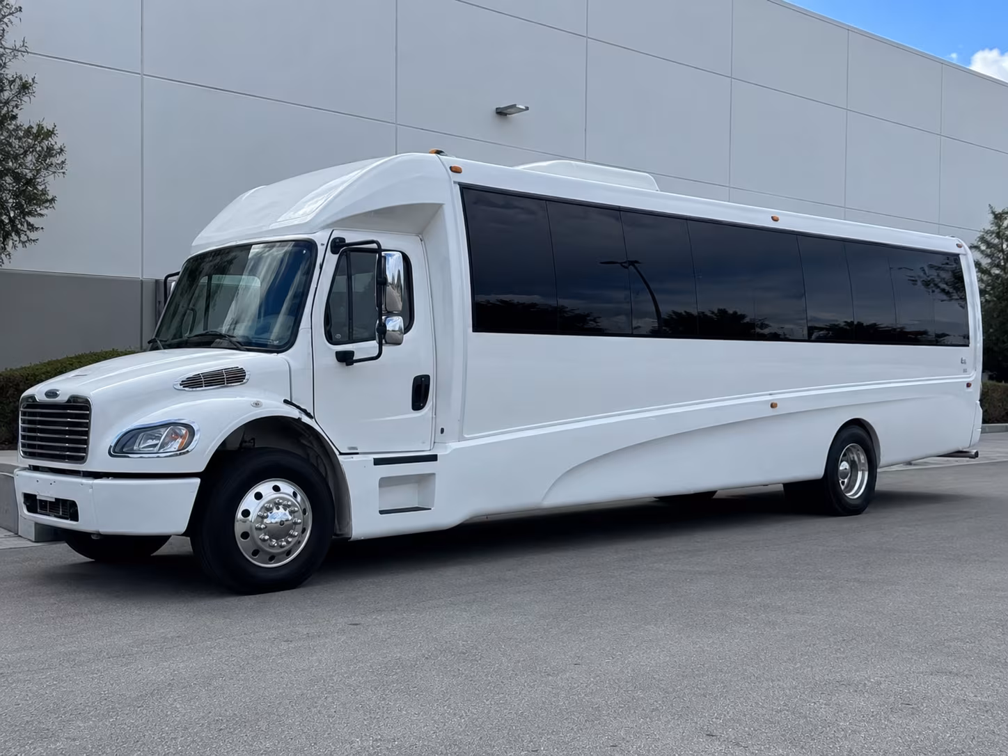 st paul quinceanera sweet 16 party bus rental