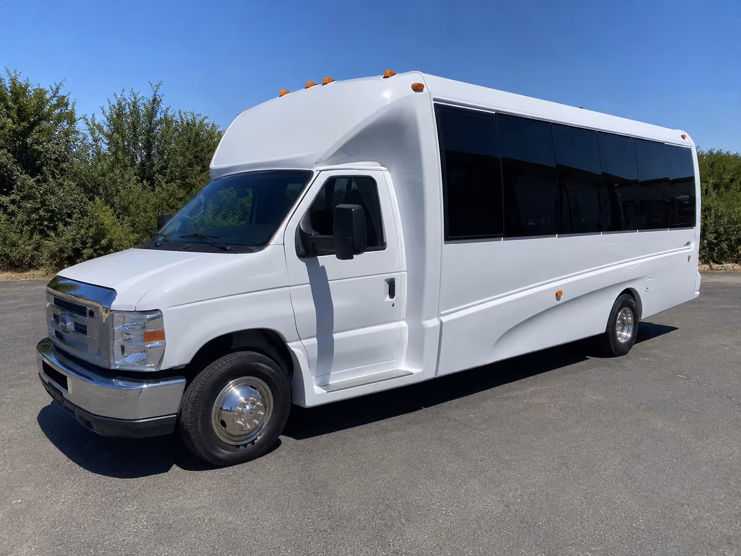 why rent using stpaulminibuscompany com